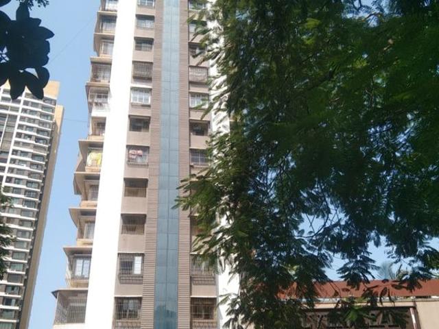 Resale | 93.67 Sq.Mt. Apartment in Kandivali East