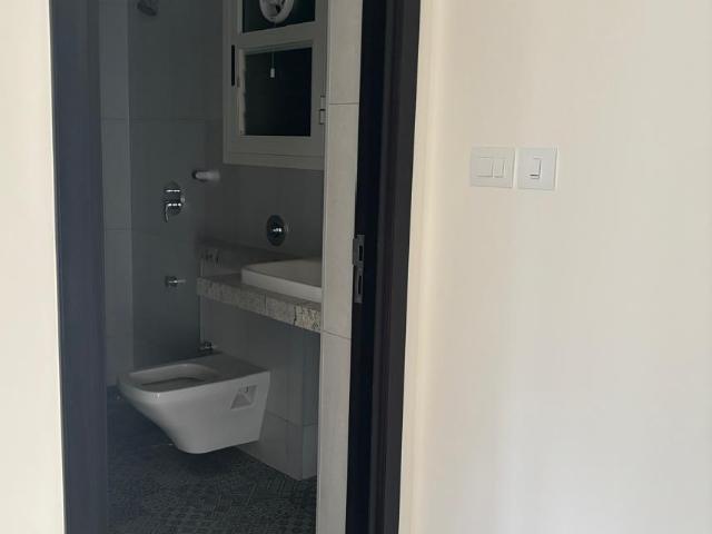 Resale | Studio + Pooja Room 272 Sq.Ft. Apartment in Amanora Future Towers