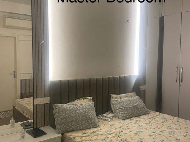 Resale | Studio + Prayer Room,Study Room 1200 Sq.Ft. Apartment in M3M Paragon 57