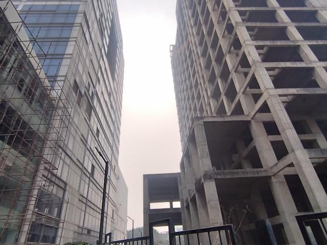 Resale | Studio 500 Sq.Ft. Apartment in Noida Central