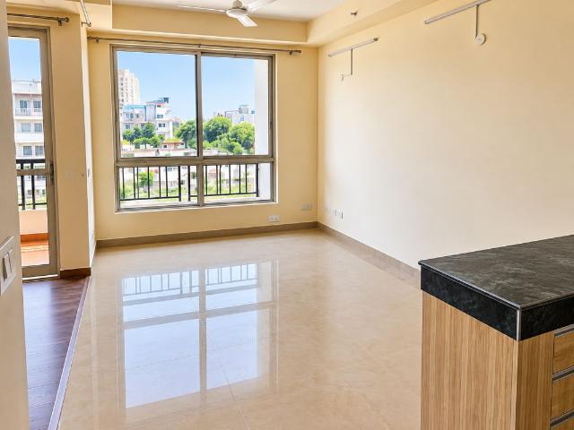 Resale | Studio 610 Sq.Ft. Apartment in Jaypee Kensington Boulevard