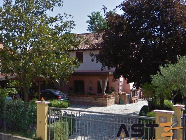 Resana 6 vani 312mq