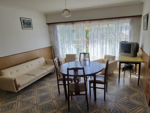 RESERVADO.Alquiler 12 meses departamento 3 ambientes en Miramar