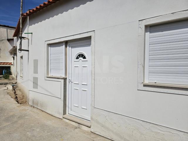 RESERVADO Moradia T1 Remodelada no Coto 47m² Caldas da Rainha Nossa Senhora Do Pópulo, Coto E São Gregório