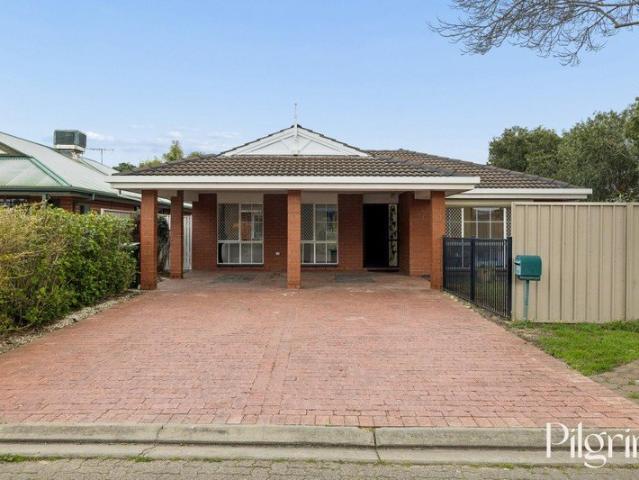 Reserve Front Family Living in One of Pooraka's Best Locations