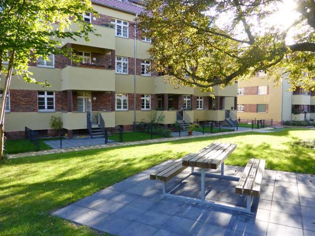 RESERVIERT: Modern sanierte 2 Raum Wohnung mit eigenem Gartenanteil im grünen Süden Leipzigs!