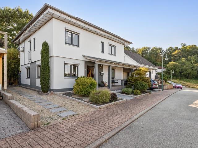 Reserviert Exklusive Stadtvilla in Thaleischweiler A+,Wärmepumpe, Jacuzzi & viele weitere Highlights