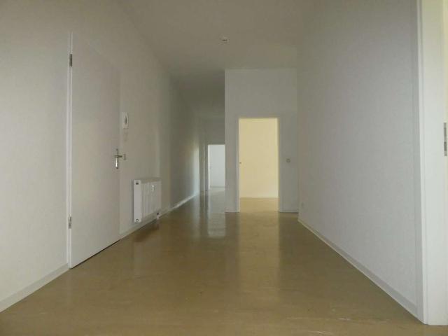 !RESERVIERT! Geräumige 4 Raumwohnung im Erdgeschoss