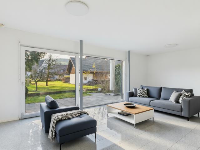 RESERVIERT Grosszügiges 4.5 Zimmer Reihenhaus mit Blick ins Grüne in Magden