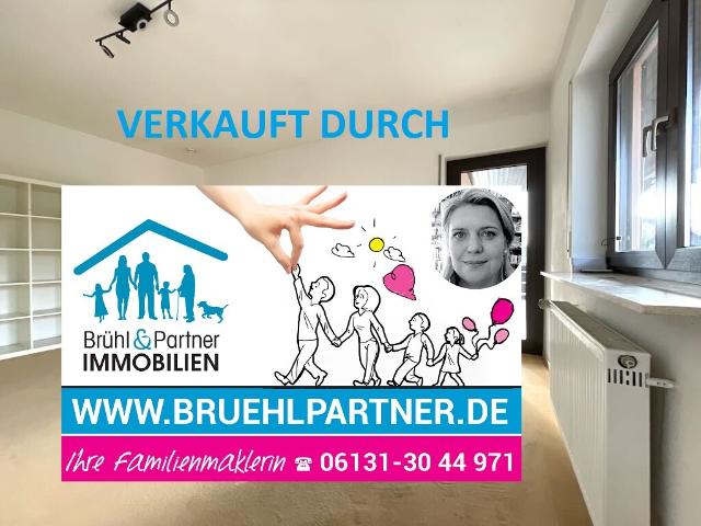 RESERVIERT Lichtdurchflutete 3 4 Zimmer mit tollem Ausblick in ruhiger Lage fast wie das eigene Haus