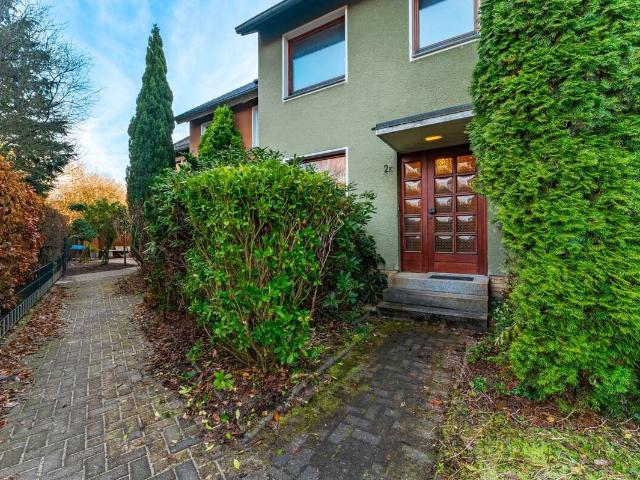 RESERVIERT ! Renovierungsbedürftiges Reihenmittelhaus in ruhiger Lage von Schwarzenbek