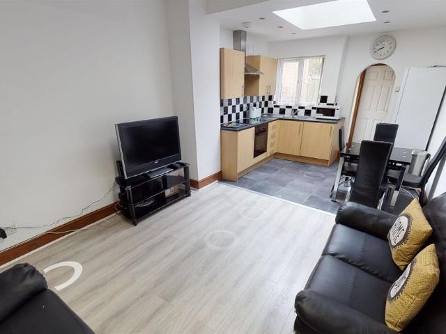 Reservoir Road, Edgbaston B16, 4 bed terraced house to rent, £498 pcm | PrimeLocation