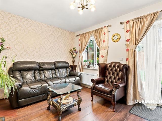Reservoir Way, Hainault, IG6