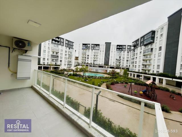 RESİTAL KENT SHU09 BALKAN HAVUZ MANZARALI 3+1 ARAKAT