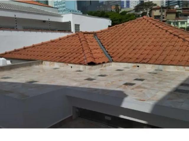 Residência térrea, toda reformada, localizada no bairro nobre do jardim frança