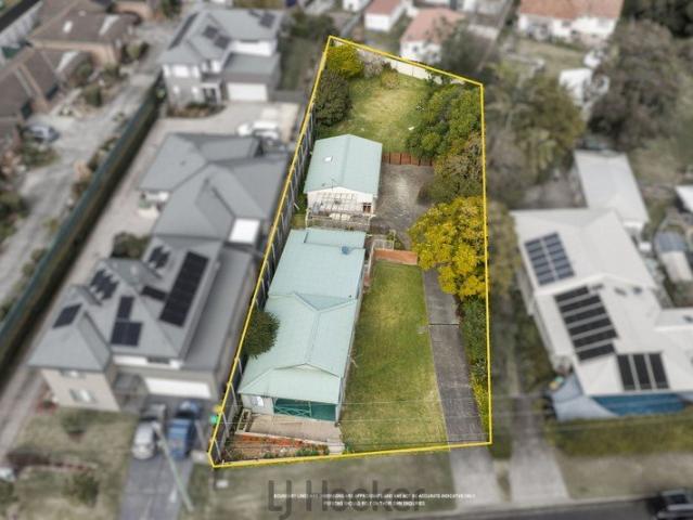 Reside or Subdivide in Prime Speers Point