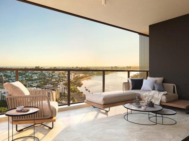 Residence 1103 | Flexible Luxury with a Dedicated Multi Purpose Room