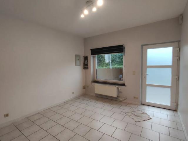 Residence for rent, Châtelet