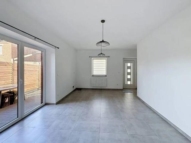 Residence for rent, Anderlues