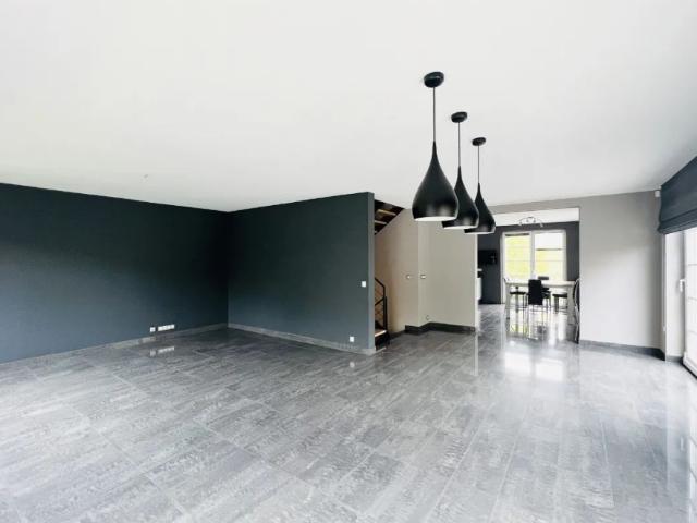 Residence for rent, Berchem Sainte Agathe