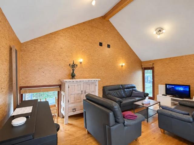 Residence for rent, Halleux