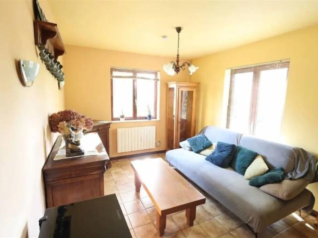 Residence for rent, Leuze