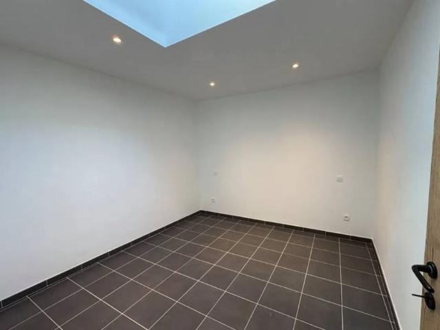 Residence for rent, Péruwelz