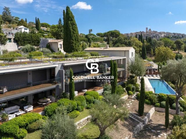 Residence luxueuse à pied du village, vue mer, 3 chambres 138m² Saint Paul de Vence