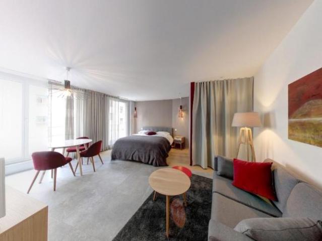 RÉSIDENCE MEUBLÉE PETITE COUR STUDIOS AVEC SERVICES HÔTELIER