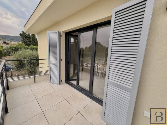 residence neuve location meublée studio avec terrasse