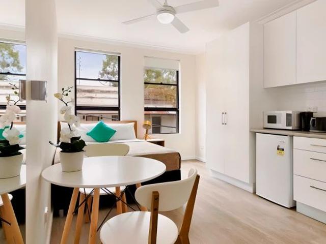 residence near Douglas Street, Sydney