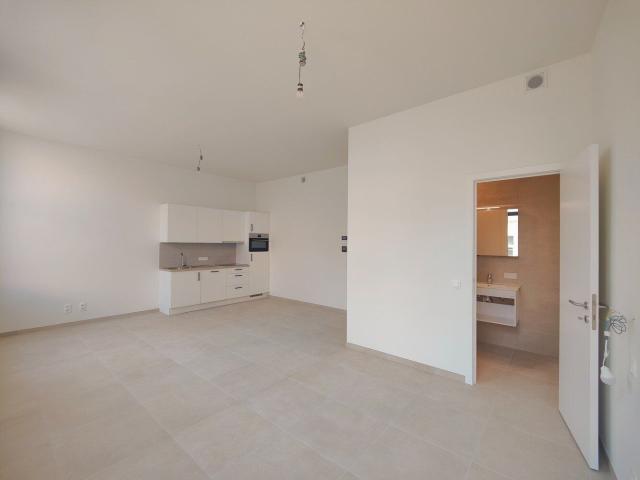 RESIDENCE SEVENTY SEVEN