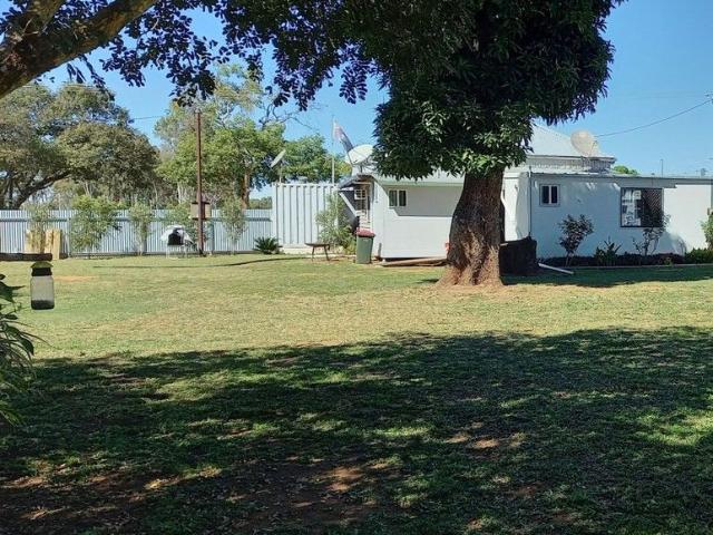 RESIDENCE WITH LICENCE POST OFFICE ON 1922M2 OF LAND