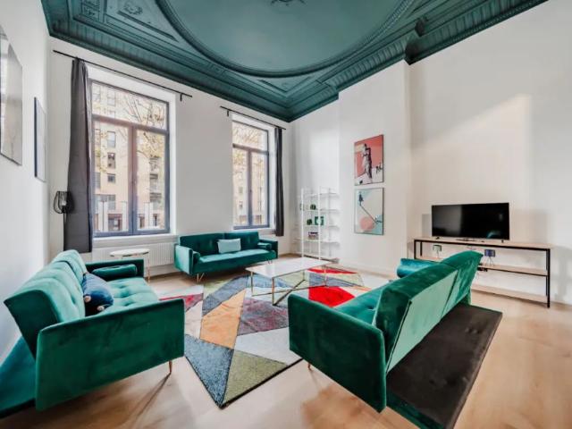 Residence to share, Charleroi