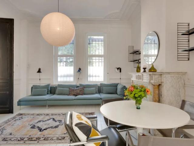 Residence to share, Vorst