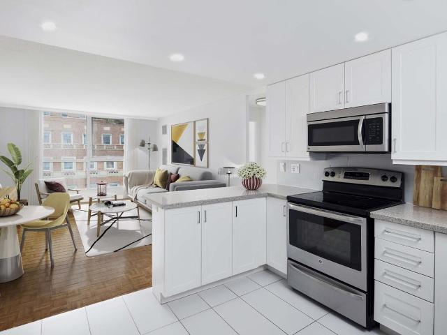 Residences on Bloor 1 Bedroom Apartment for Rent at 235 Bloor St E, Toronto, ON M4W 3Y3 The Village