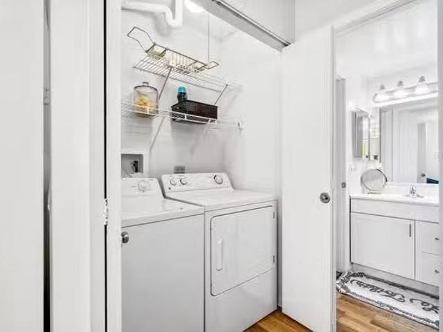 Residences at Lakeside, 801 Foxworth Blvd, Lombard 2 Bedroom.