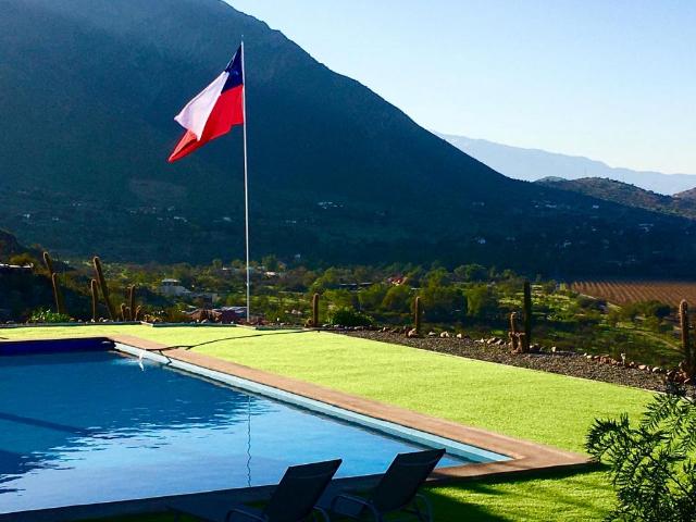 RESIDENCIA MEDITERRÁNEA EN 8000 MT CON CINE PRIVADO Y PISC