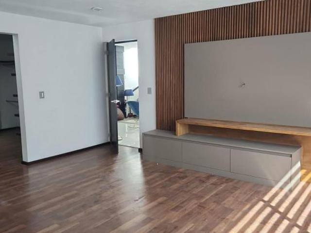 Residencia Minimalista en Venta Frac. La Providencia 375 m² Construídos