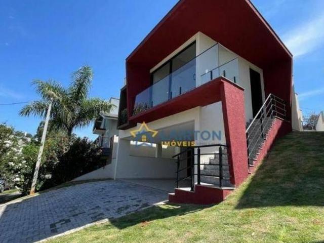 Residência Moderna com 3 Suítes à Venda em Condomínio Fechado Atibaia/SP