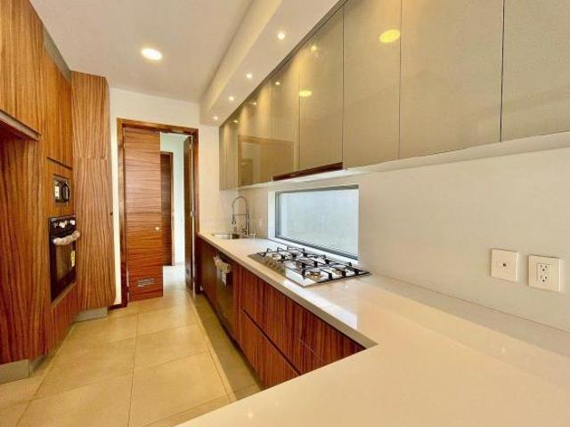 Residencia Nueva en Venta | Coto Abeto, Parques Vallarta