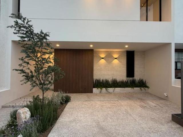 Residencia Nueva en Venta en Cañadas del Arroyo