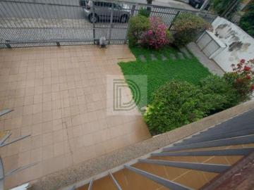 Residência no City Butantã 4 dormitórios, 2 suítes, salão de festas, piscina