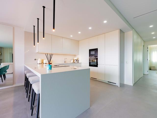 Residência Oceanis apartamento tipo 2 com piscina, terraço no telhado e vista para o mar em Forte Nove, Quarteira