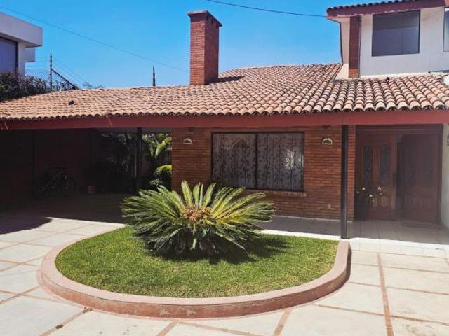 RESIDENCIA AL SUR DE LA CIUDAD CON PENTHOUSE