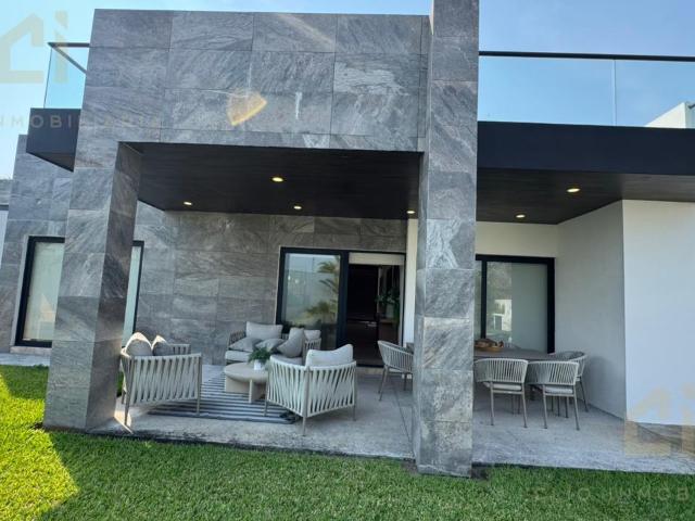 Residencia amueblada en venta con alberca y 4 rec?maras en Fracc. Punta Tibur?n, Riviera Veracruzana