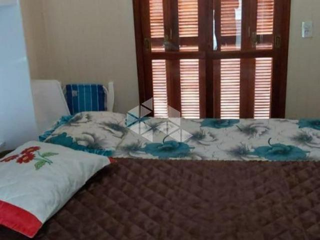 RESIDÊNCIA COM 3 DORMITÓRIOS