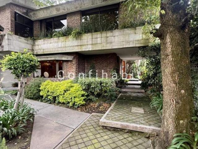 PRECIOSA CASA EN VENTA EN LOMAS DE VISTA HERMOSA, CUAJIMALPA