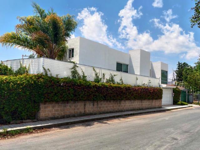 Residencia con recámara en PB en La Calera, Puebla