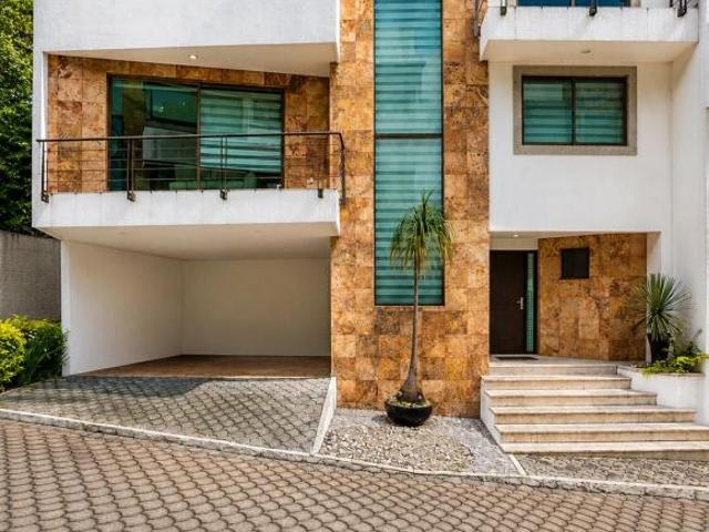 Residencia Contemporánea en Condominio Exclusivo | Valle de Tepepan | 420 m² de Construcción